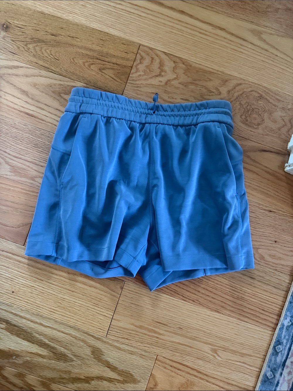 Lululemon ‘soft stream’ shorts